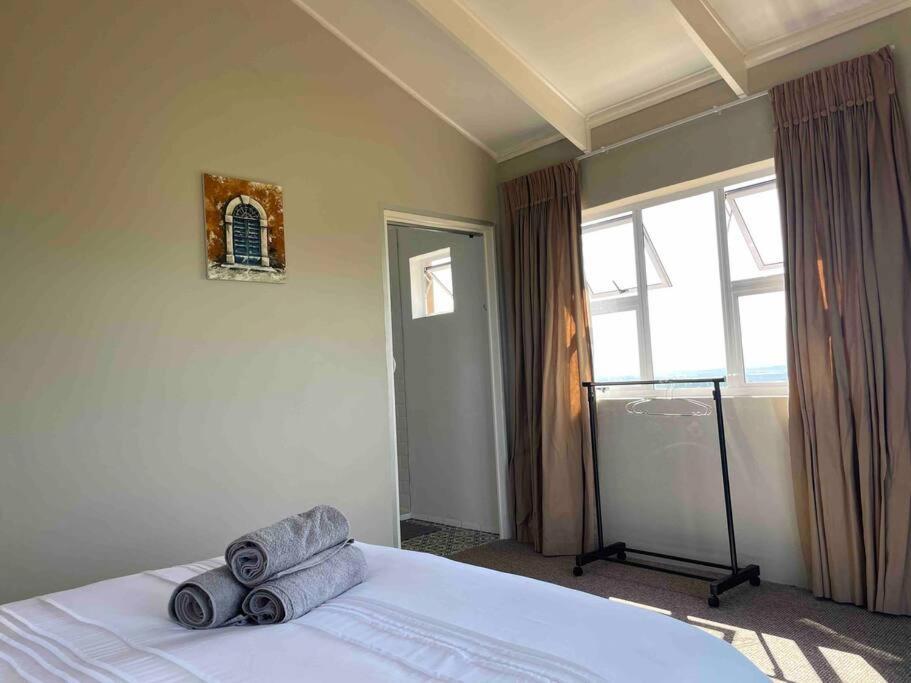 Protea Loft - Romantic Stay - No Load Shedding Хилтон Экстерьер фото